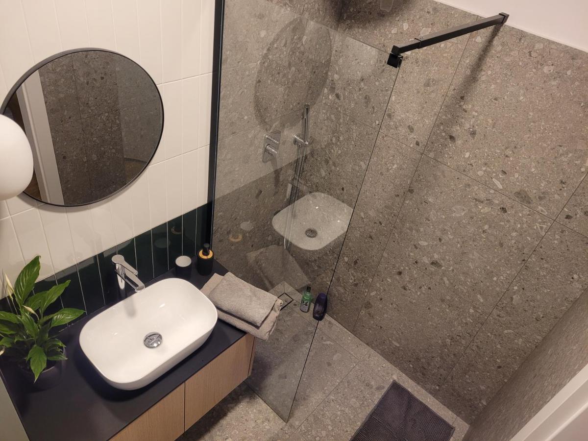 Vizzit Us Premium Apartments Marina Mokotów Warschau Exterior foto