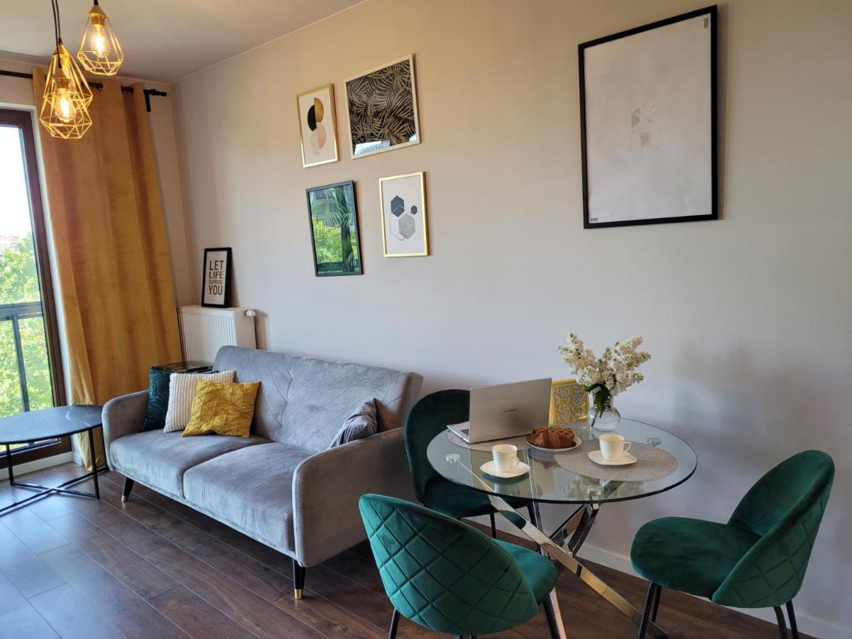 Vizzit Us Premium Apartments Marina Mokotów Warschau Exterior foto